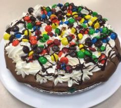 M & M cheesecake pie